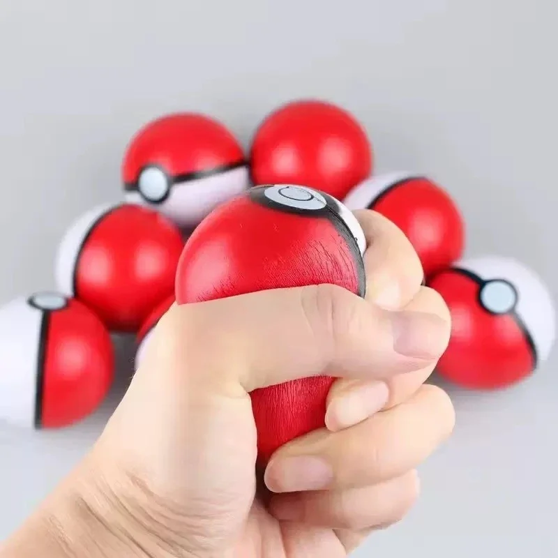 人気商品！6cmのポケモンボール型ストレス解消ボール。楽しい - Interactive Squeaky Plush Dog Toy のレビューと価格